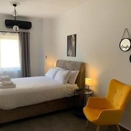 Afrodite Central Apartment By Vpn Atenas Exterior foto